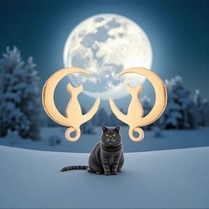 Stunning Gold Cat Moon Earrings